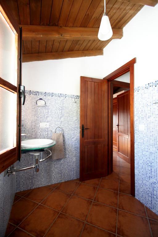 Casa Rural En Грасалема Екстериор снимка