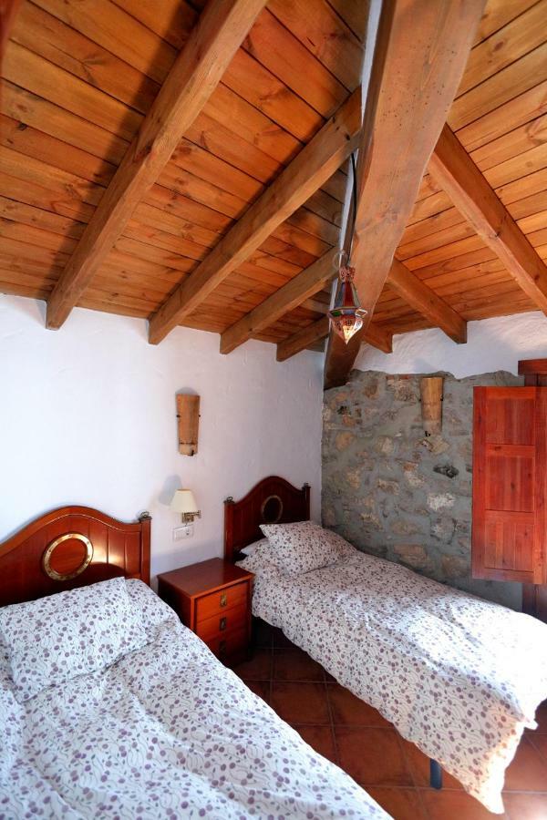 Casa Rural En Грасалема Екстериор снимка
